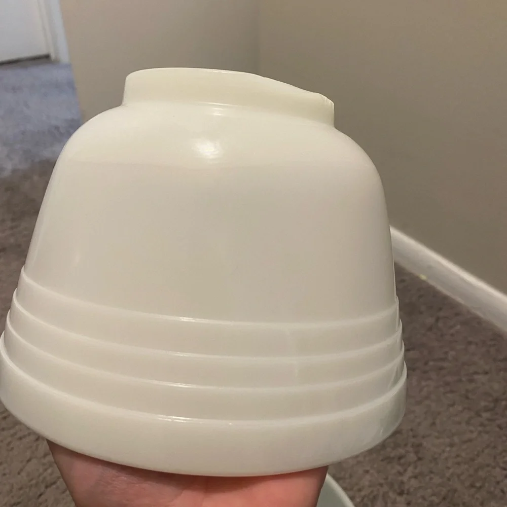 Pyrex Milk glass Mixing bowls Vtg ribbed
